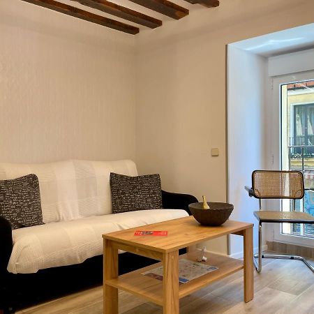 Madrid Villa Suites Aquamarina מראה חיצוני תמונה