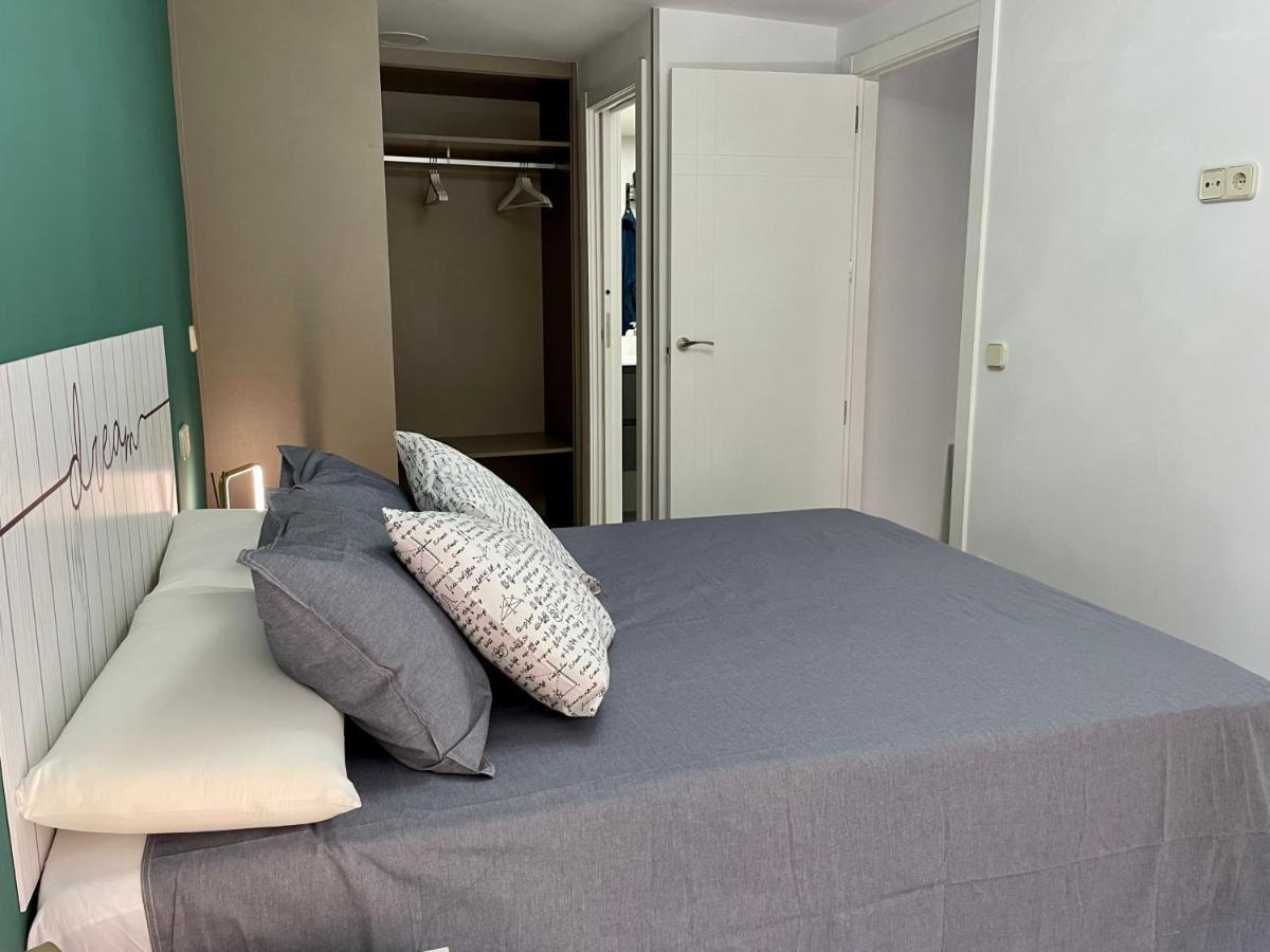 Madrid Villa Suites Aquamarina מראה חיצוני תמונה